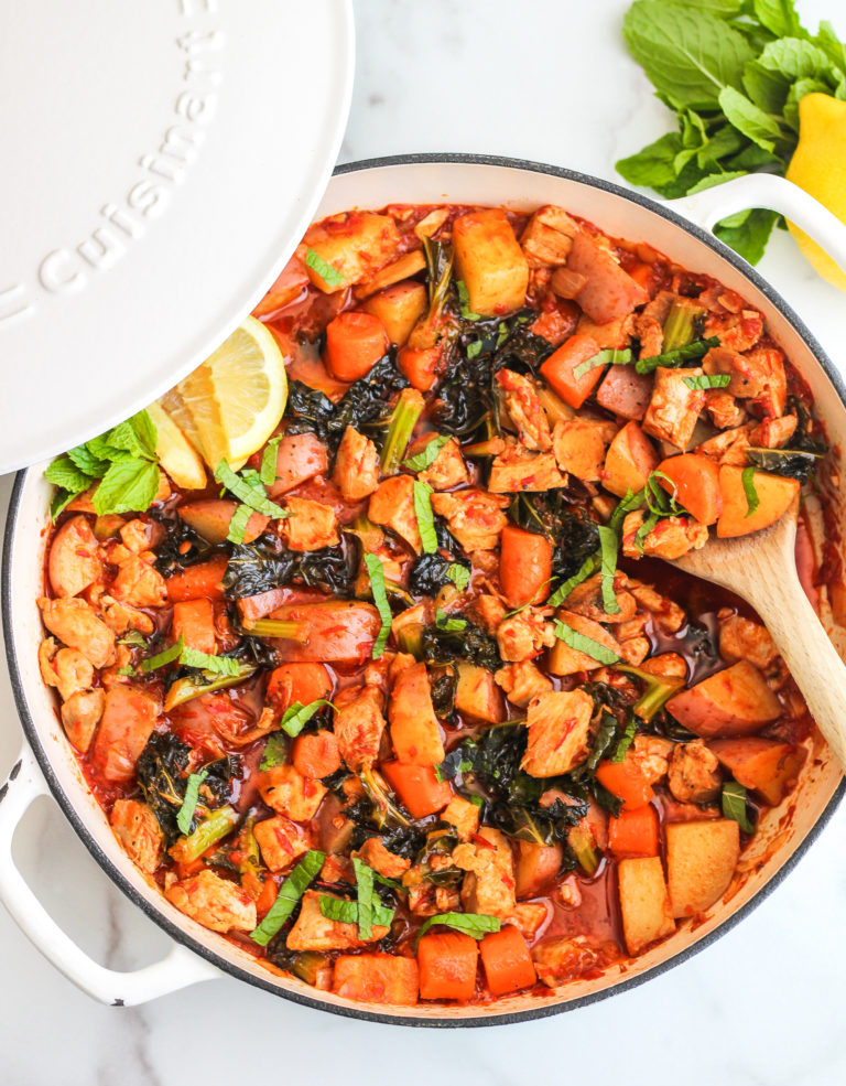 One Pan Moroccan Chicken and Veggies – Paleo, Whole 30, 30 Minutes