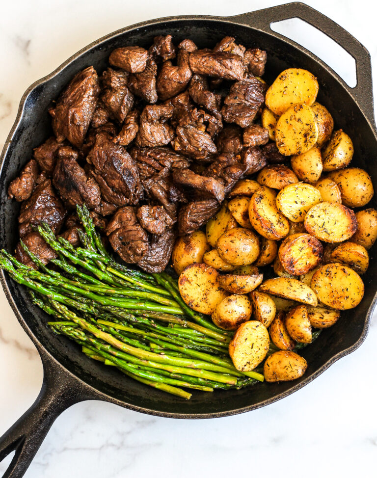 Balsamic Steak Tips with Herbed Potatoes & Asparagus