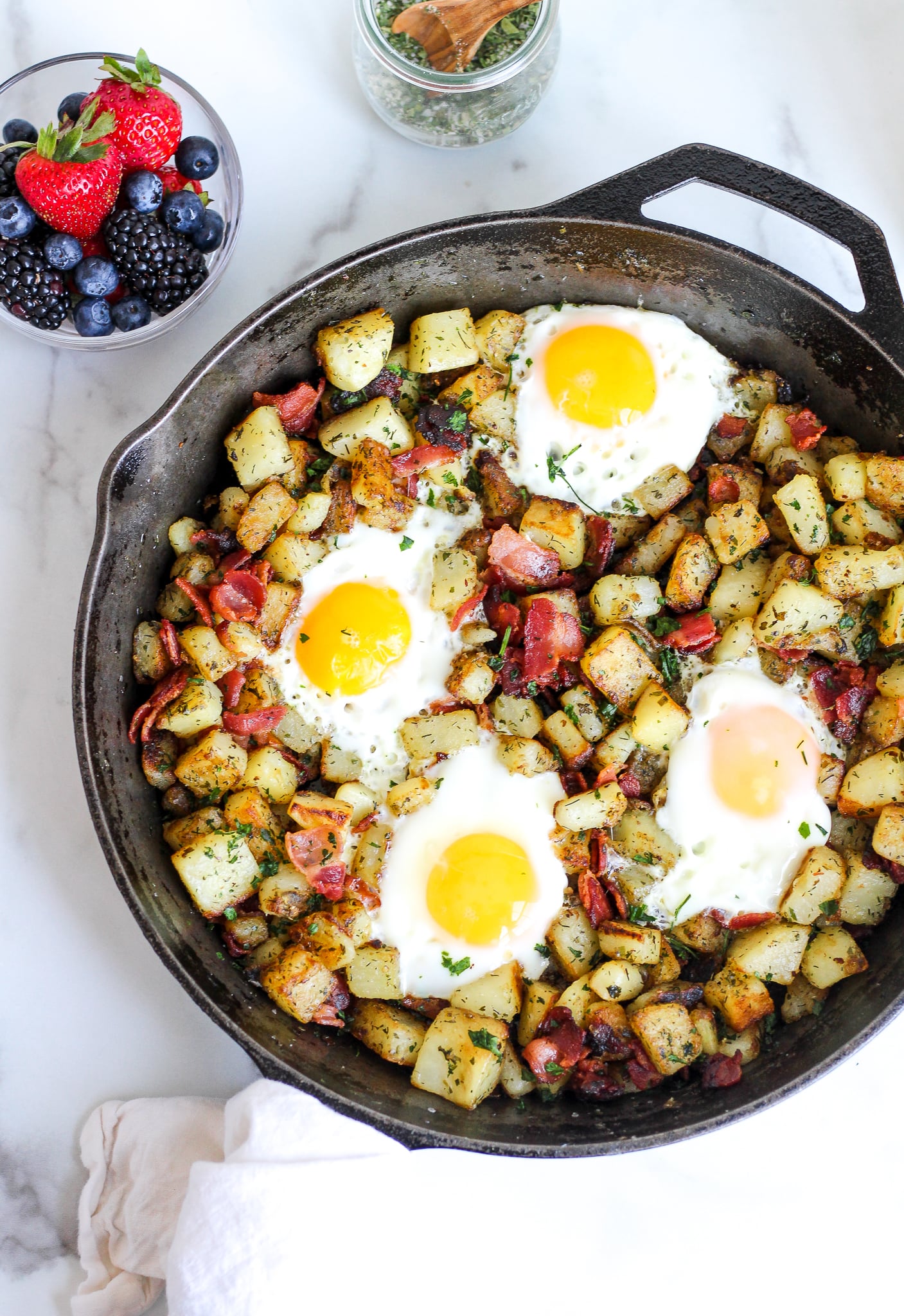 cast iron skillet with bacon breakfast skillet 