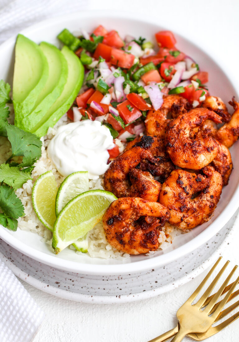 Healthy Chipotle Shrimp Burrito Bowls